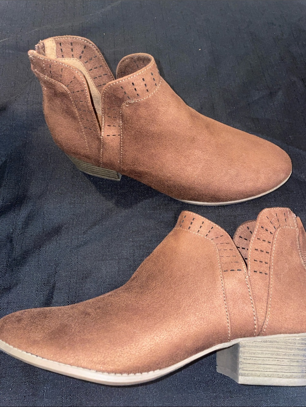 Arizona Jean Company Brown Suede Cutout Ankle Booties